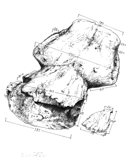 Drawing by Cristían Arevalo Pakaratí showing breakage in statue 06-255-005.