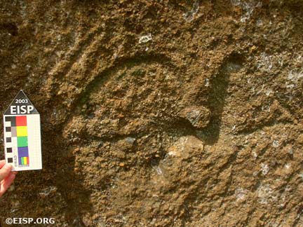 Rock art in the form of a make-make at Baquedano. © EISP 2003.