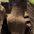 Moai RR-001-156 fully revealed during excavation, dorsal view. © EISP.ORG 2012